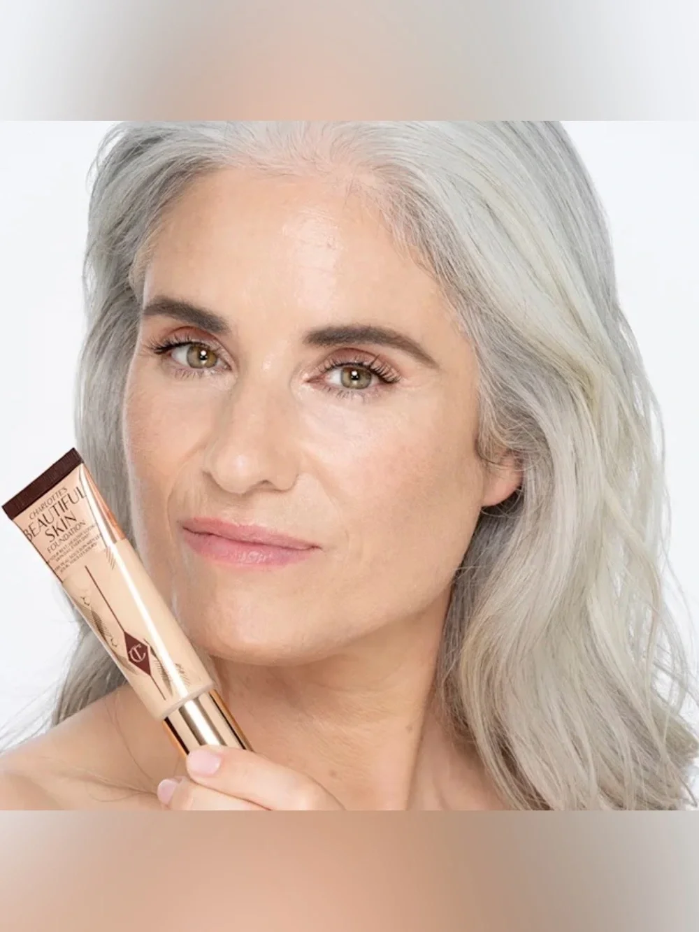 CHARLOTTE TILBURY #4 Neutral Beautiful Skin Foundation